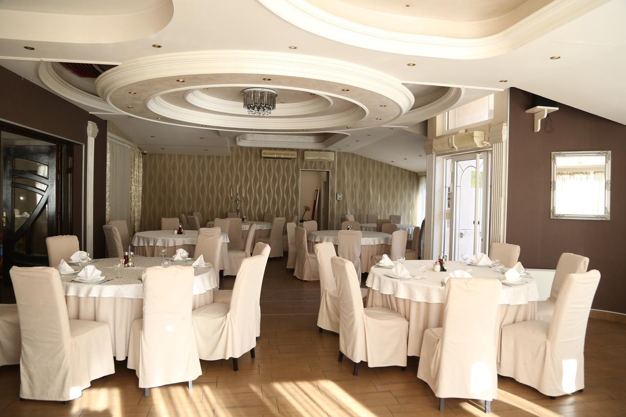 B&B Vila Bela Ruza Сремска-Митровица Экстерьер фото